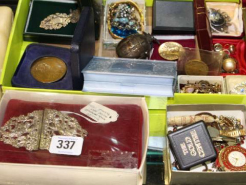 Costume jewellery, etc