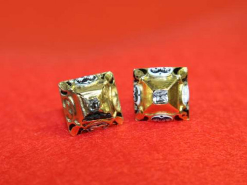 Pair of 9ct gold and enamel stud earrings