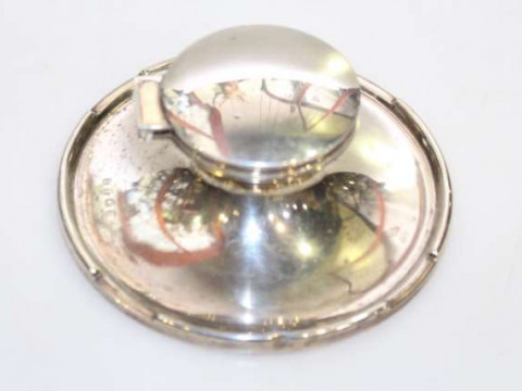 Silver capstan inkwell, Birmingham 1926