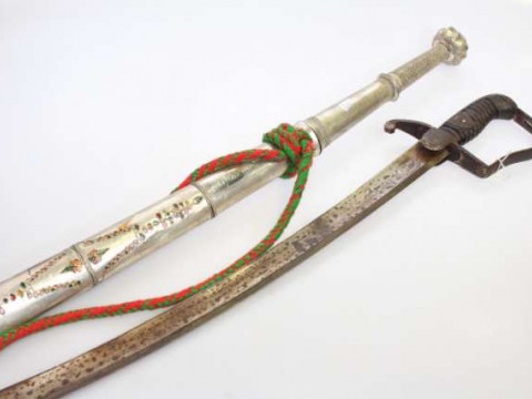 Thai presentation sword and cavalry sabre