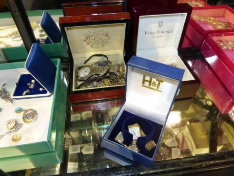 Collection of watches including Omega, 9k gold quartz watch etc
