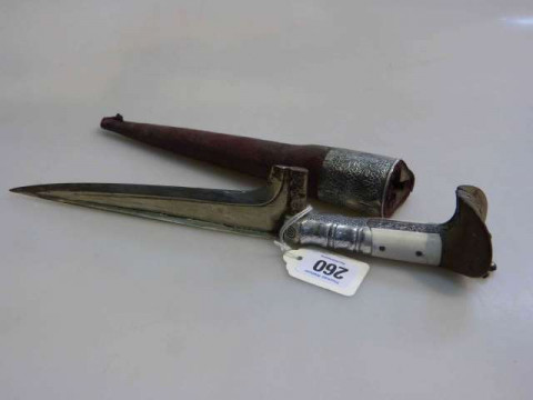 Eastern dagger