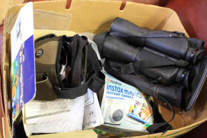Night vision binoculars, Canon Powershot G6 camera and Instak mini instant camera