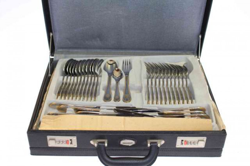 Cased canteen of Willhiem, German cutlery