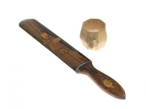 Mouseman napkin ring and marquetry page turner (2)