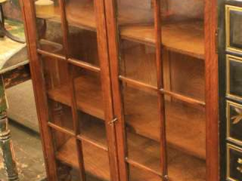 1930's oak two door bookcase