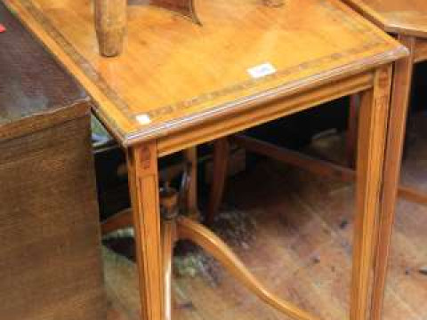 Edwardian inlaid satinwood occasional table