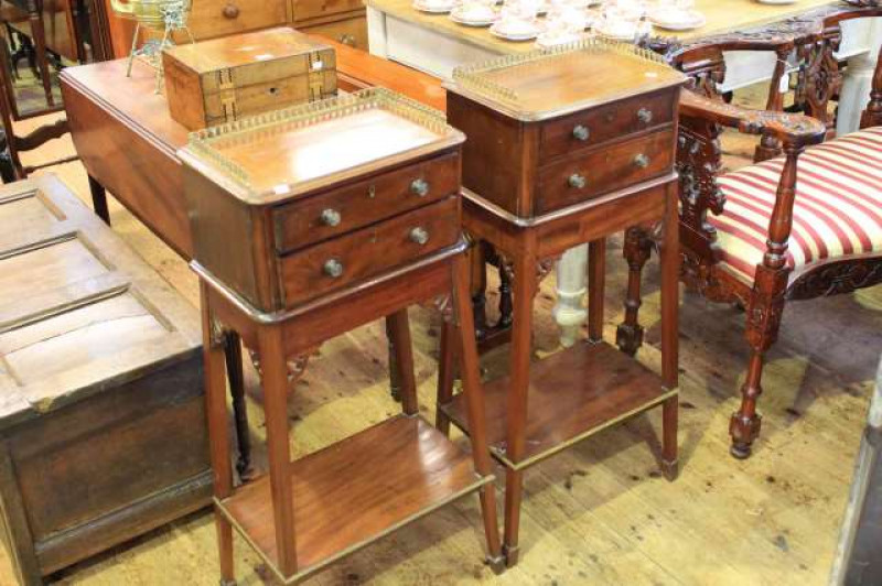 Pair mahogany two drawer bedside pedestals on splayed tapering legs with undershelf