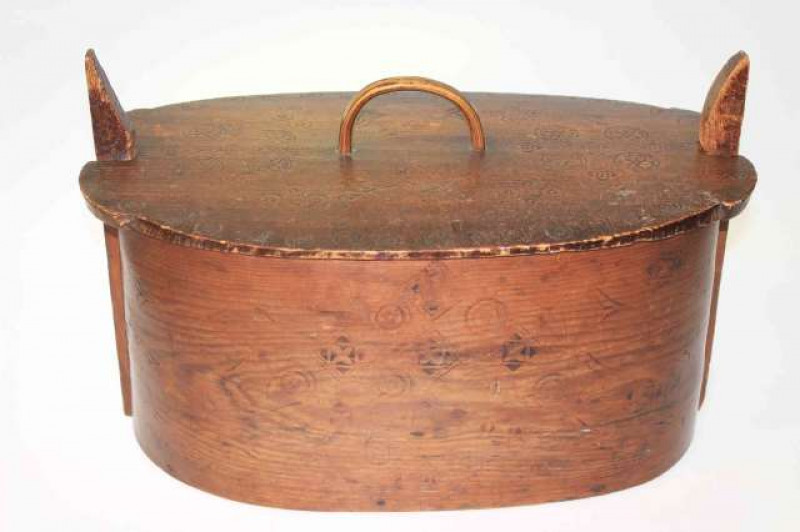 Norwegian bentwood tine box, probably late 19th Century