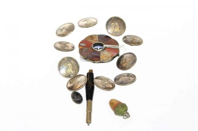 Set of Armorial livery buttons, Scottish brooch, acorn pencil and multi key