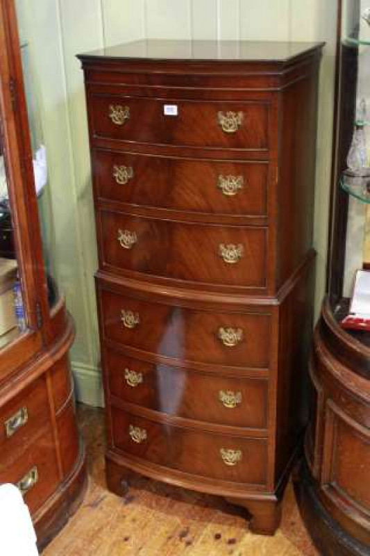 Georgian style mahogany bow front six drawer tallboy chest