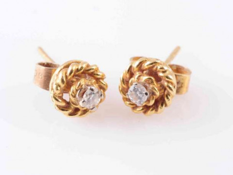 A PAIR OF DIAMOND EARRINGS, CIRCA 1890, the brilliant cut diamond four...