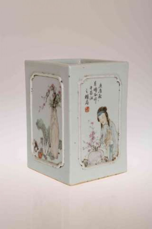 A CHINESE SQUARE SECTION VASE, each side painted within a fielded panel. 14cm