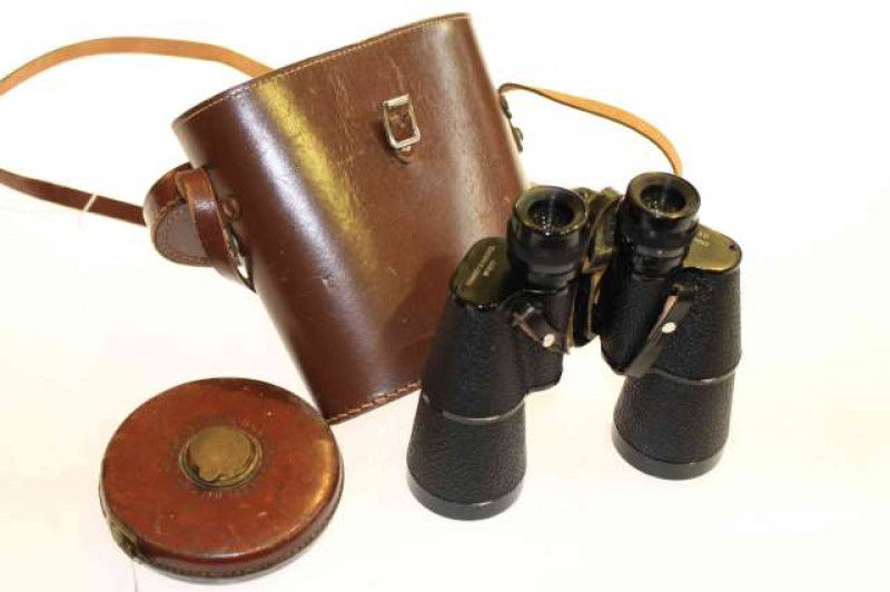 Franvey & Harchel 10x50 binoculars and leather measuring tape (2)