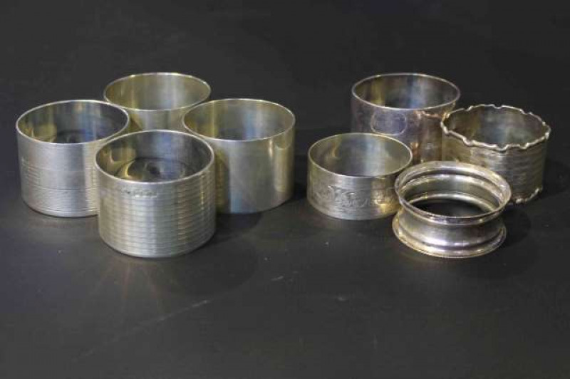 Group of eight silver napkin rings, 8oz