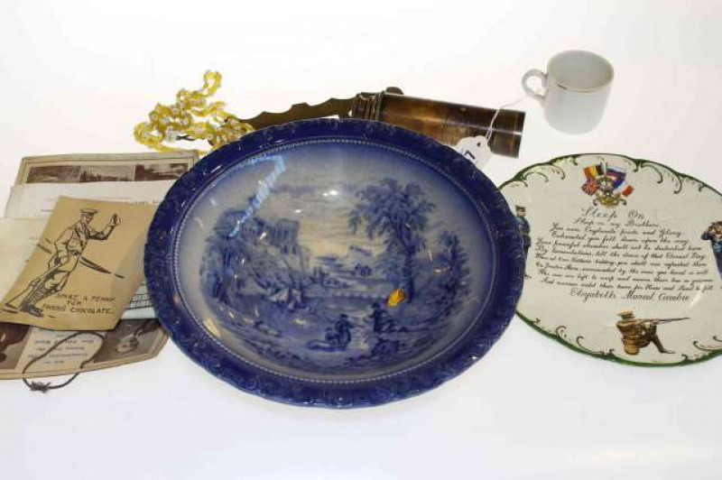 Reproduction brass telescope, blue and white bowl, etc
