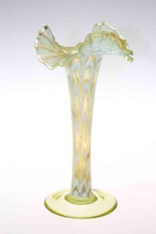 Victorian vaseline glass vase
