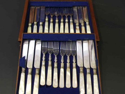 Set of twelve Victorian silver plated and mother-of-pearl handled fish...