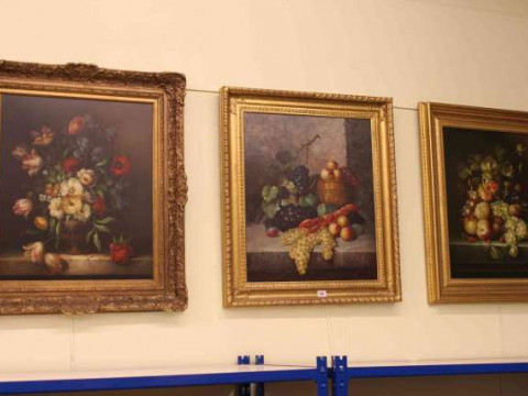 Three highly decorative still lives, each in a good gilt frame (3)