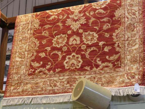 Ziegler red ground rug 1.90 x 1.40 metres