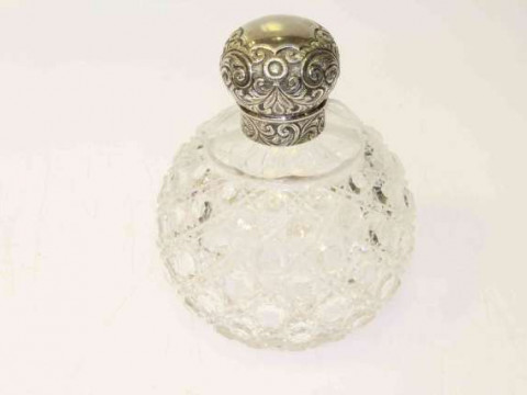 Large Chester hallmarked silver topped scent bottle