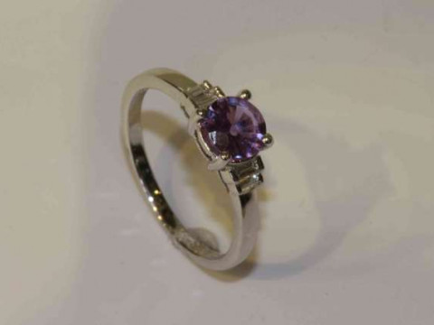 18 carat gold, pink sapphire and diamond ring, size M