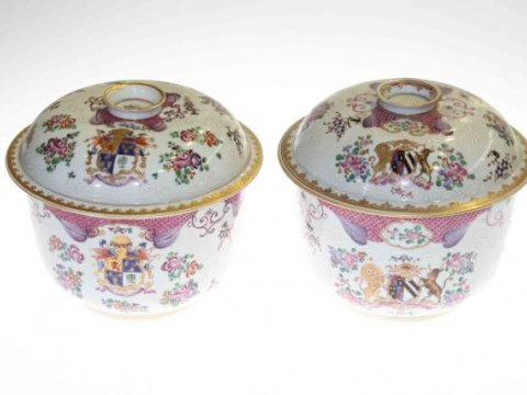 Pair armorial ice pails in Chinese Export style