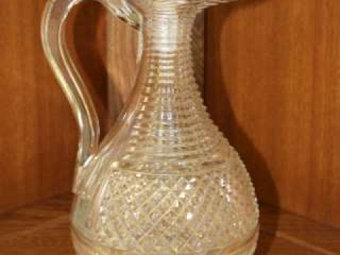 Early 19th Century glass ewer and stopper with hobnail pattern to body