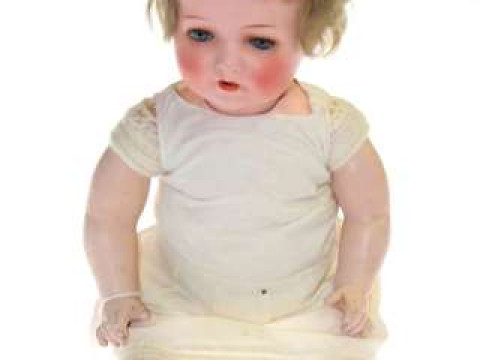 German Heubach porcelain head doll, no. 320.0.