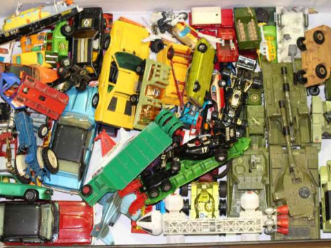 Box of model vehicles including Corgi, Dinky, etc