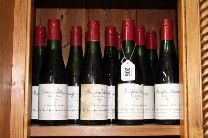 Twelve bottles of 1971 Beaujolais-Village Vin de L'ann