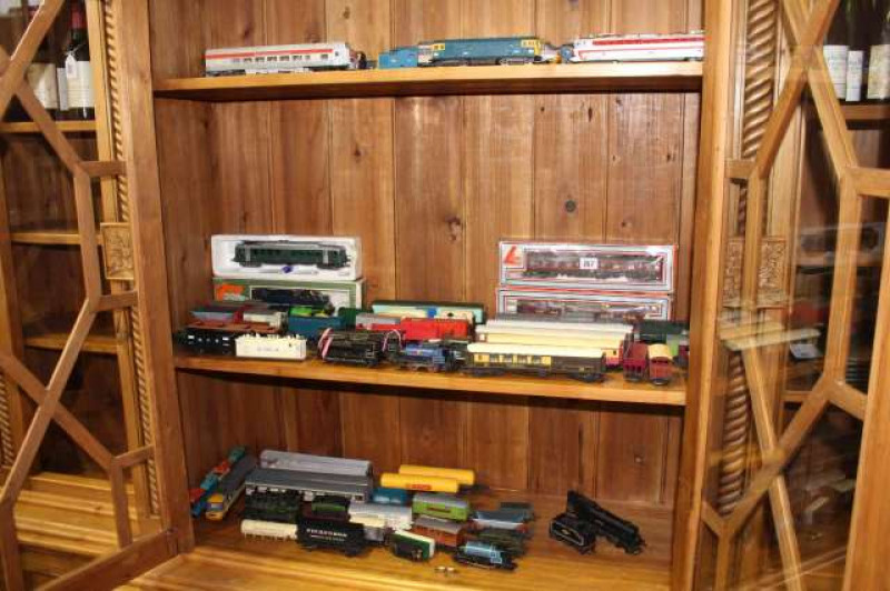Collection of model railway engines and rolling stock