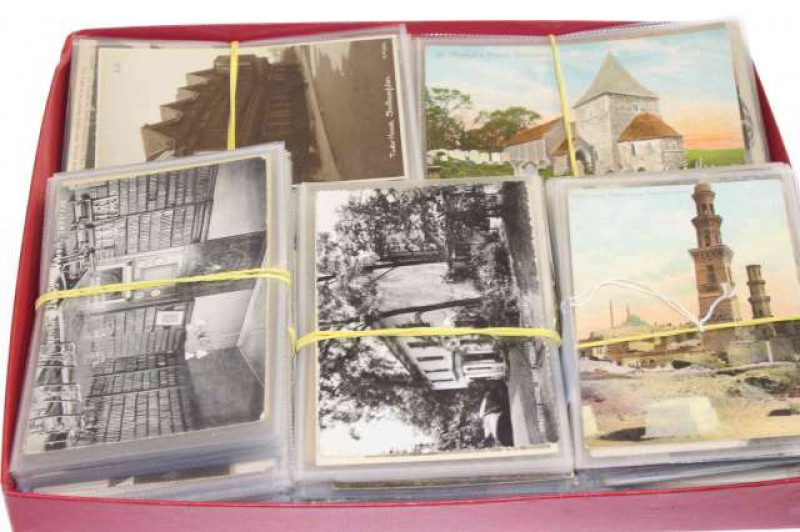 Good collection of postcards