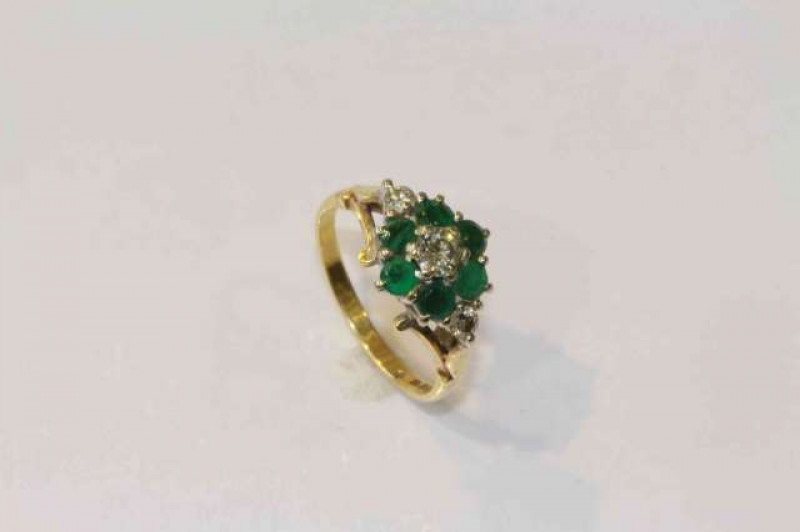18 carat gold, emerald and diamond ring