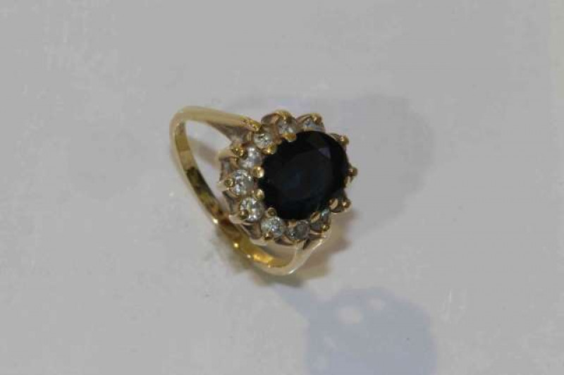 14 carat gold, sapphire and diamond ring