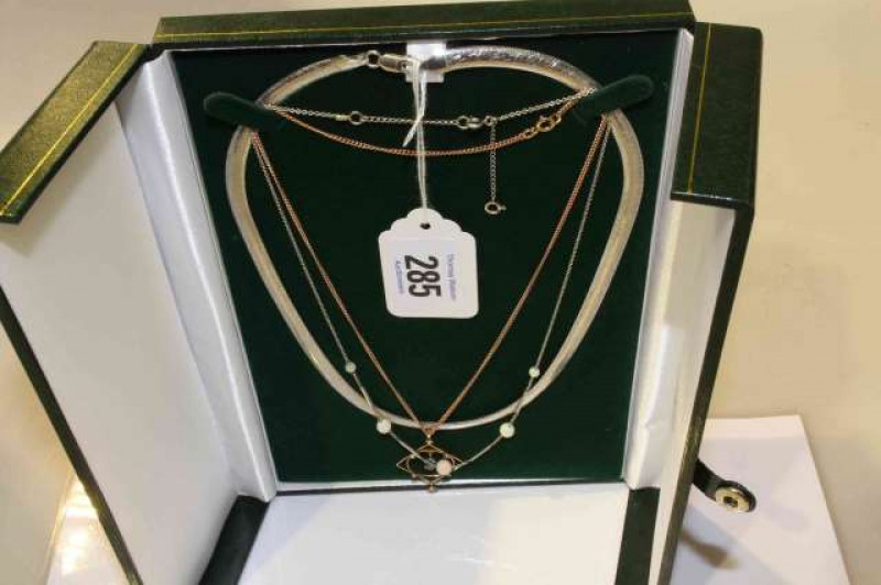 Aquamarine and seed pearl pendant necklace, 18 carat gold and opal necklace and a necklace stamped Italy 9KT (3)