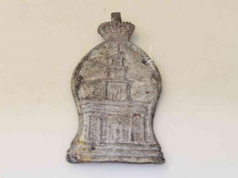 Royal Exchange firemark, probably c.1720