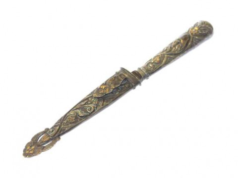 Ornate fighting knife
