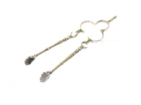 Unusual Victorian silver sugar nips