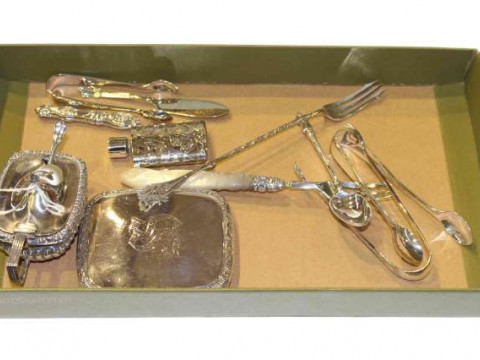 Silver mustard pot, cigarette case, etc