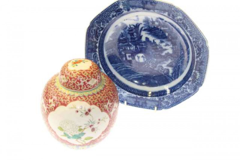 Chinese ginger jar and a blue and white pottery plate (2)