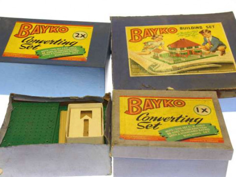Collection of Bayko building sets and accessories