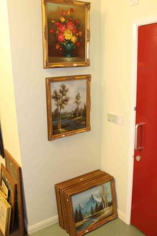 Collection of nine as new gilt framed pictures