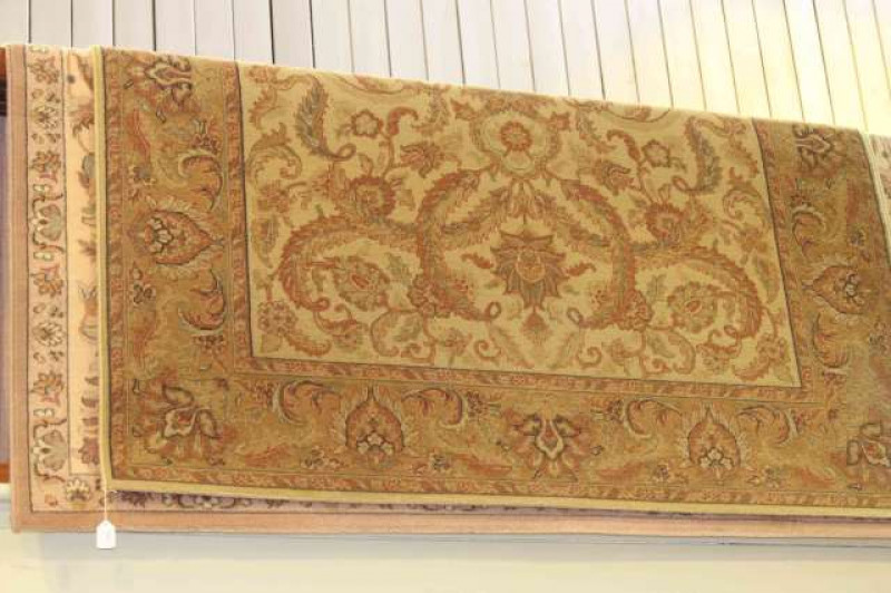 Chambord rug with a fawn ground 2.00 x 2.90 and Keshan rug with a light brown ground 1.70 x 2.40 (2)