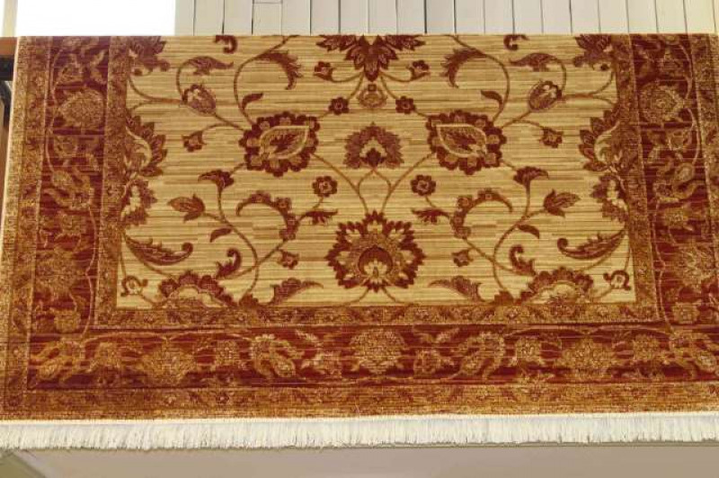 Ziegler carpet with a beige ground, 2.80m x 2.00m