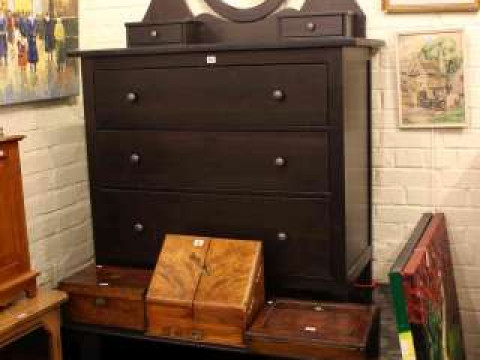 Stained dressing table, pair black and mirrored pedestal chests and glass...