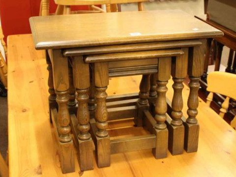 Old Charm nest of three oak turned leg tables