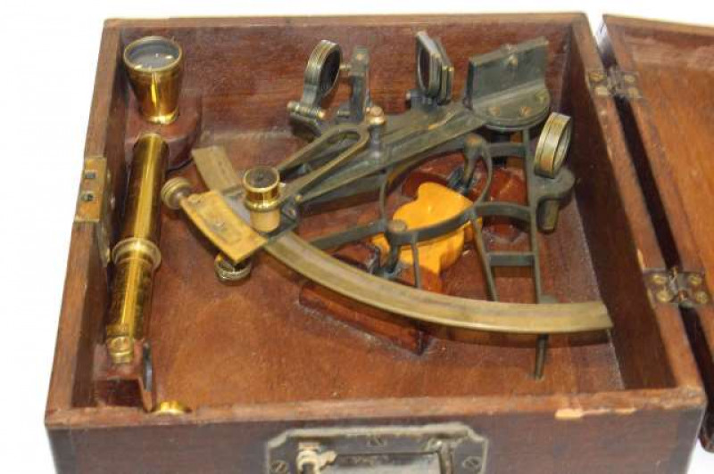 19th Century sextant by Lee Portsea Vernier signed Capt. Douglas with accessories