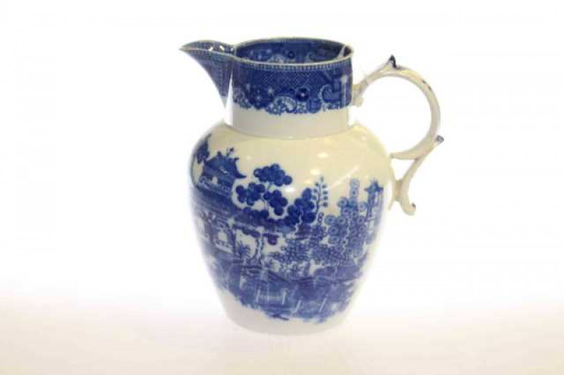 19th Century blue and white chinoiserie jug