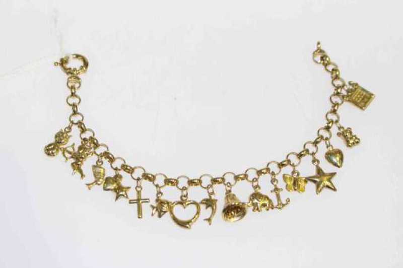 Royal Mint 9 carat gold bracelet, 11 grams